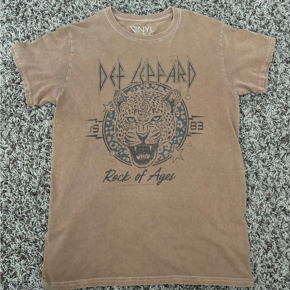 Tilly’s Def Zeppard Brown T-Shirt